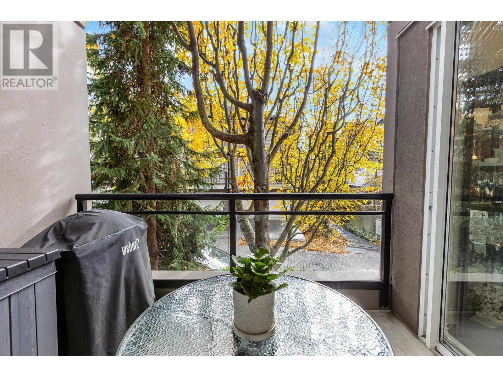 Listing Picture 35 of 40 : TH2 7080 ST. ALBANS ROAD, Richmond / 烈治文 - 魯藝地產 Yvonne Lu Group - MLS Medallion Club Member