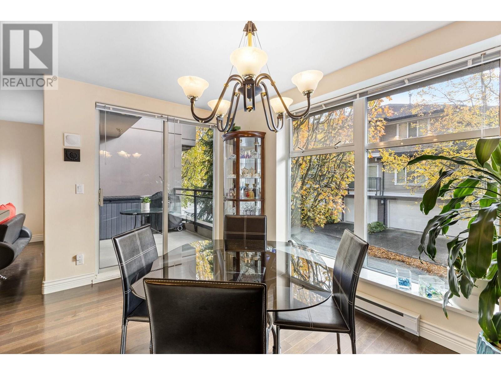 Listing Picture 5 of 40 : TH2 7080 ST. ALBANS ROAD, Richmond / 烈治文 - 魯藝地產 Yvonne Lu Group - MLS Medallion Club Member