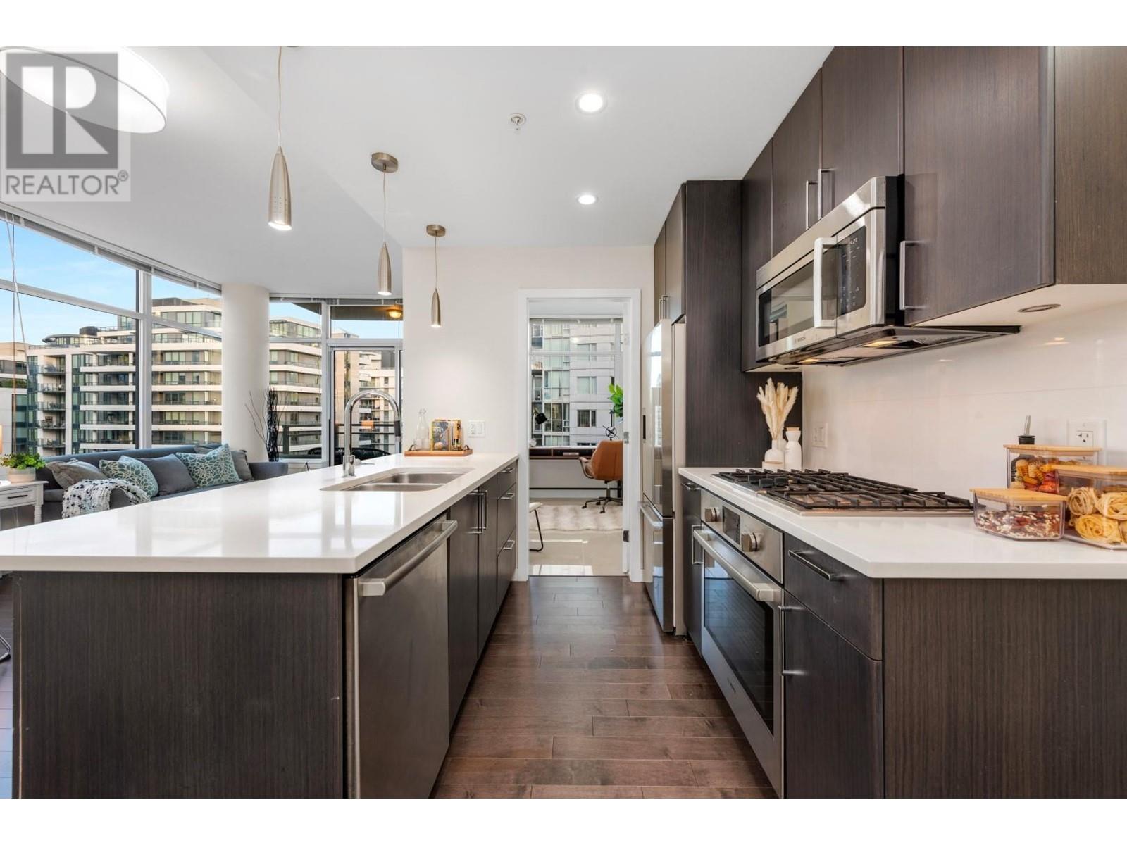 1010 38 W 1st Avenue, Vancouver, British Columbia  V5Y 0K3 - Photo 6 - R2938446