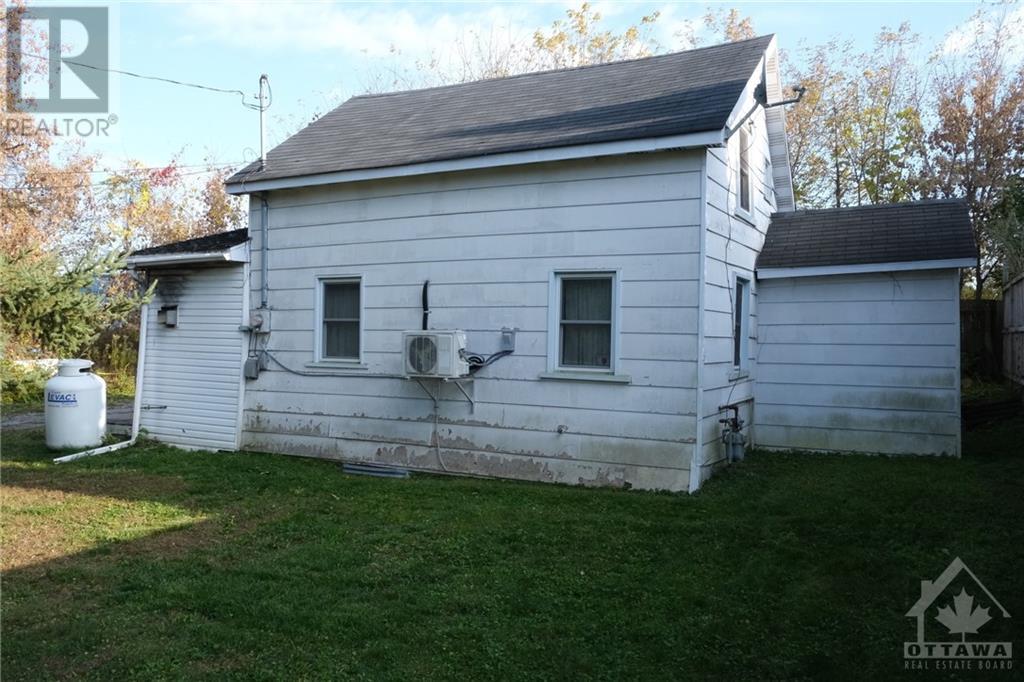 75 Louis Street, Brockville, Ontario  K6V 4H6 - Photo 4 - 1417608