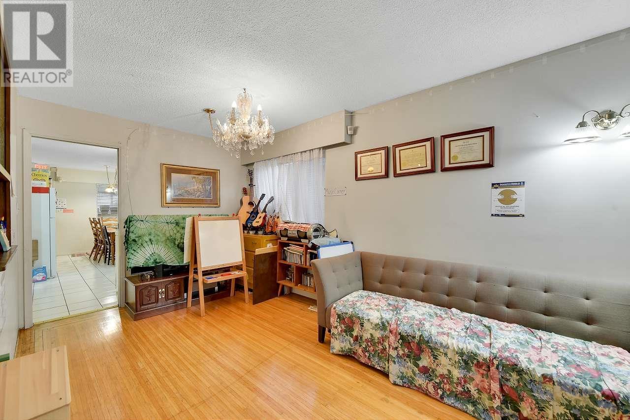 490 E 49th Avenue, Vancouver, British Columbia  V5W 2G9 - Photo 4 - R2938054