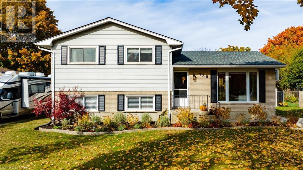 138 Sunset Drive, Goderich, Ontario  N7A 1X2 - Photo 2 - 40668106
