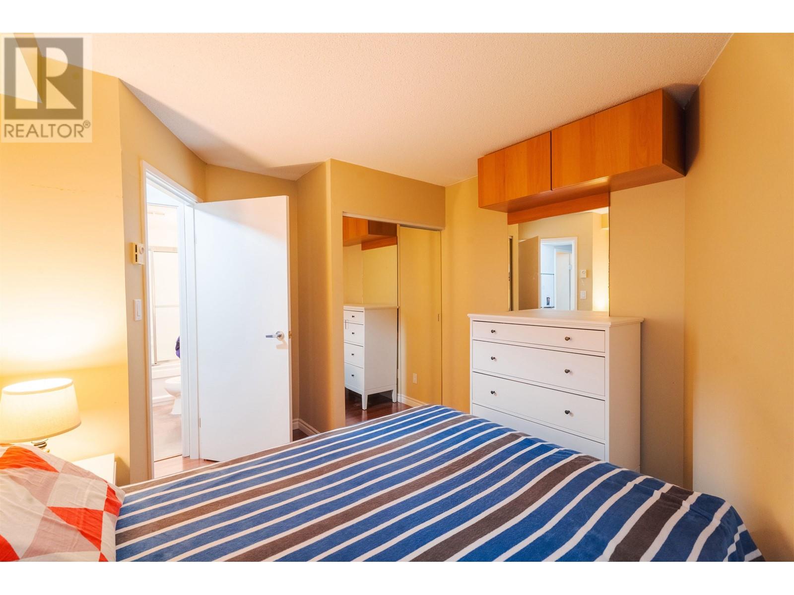 Listing Picture 11 of 19 : 603 555 JERVIS STREET, Vancouver / 溫哥華 - 魯藝地產 Yvonne Lu Group - MLS Medallion Club Member