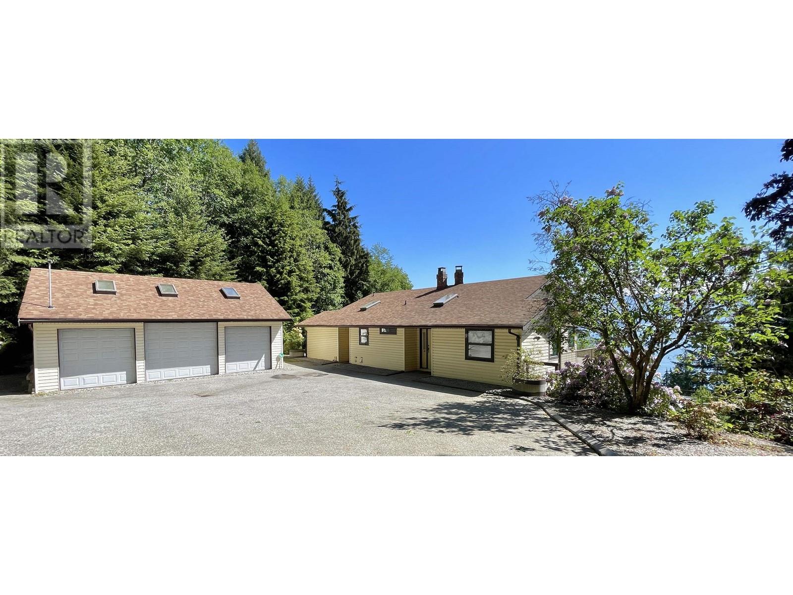 259 Bridgeman Road, Gibsons, British Columbia  V0N 1V1 - Photo 12 - R2938482