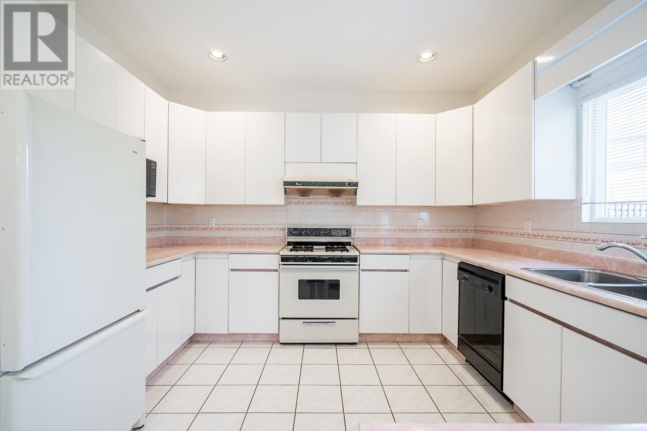 22671 Mclean Avenue, Richmond, British Columbia  V6V 2P7 - Photo 9 - R2938223
