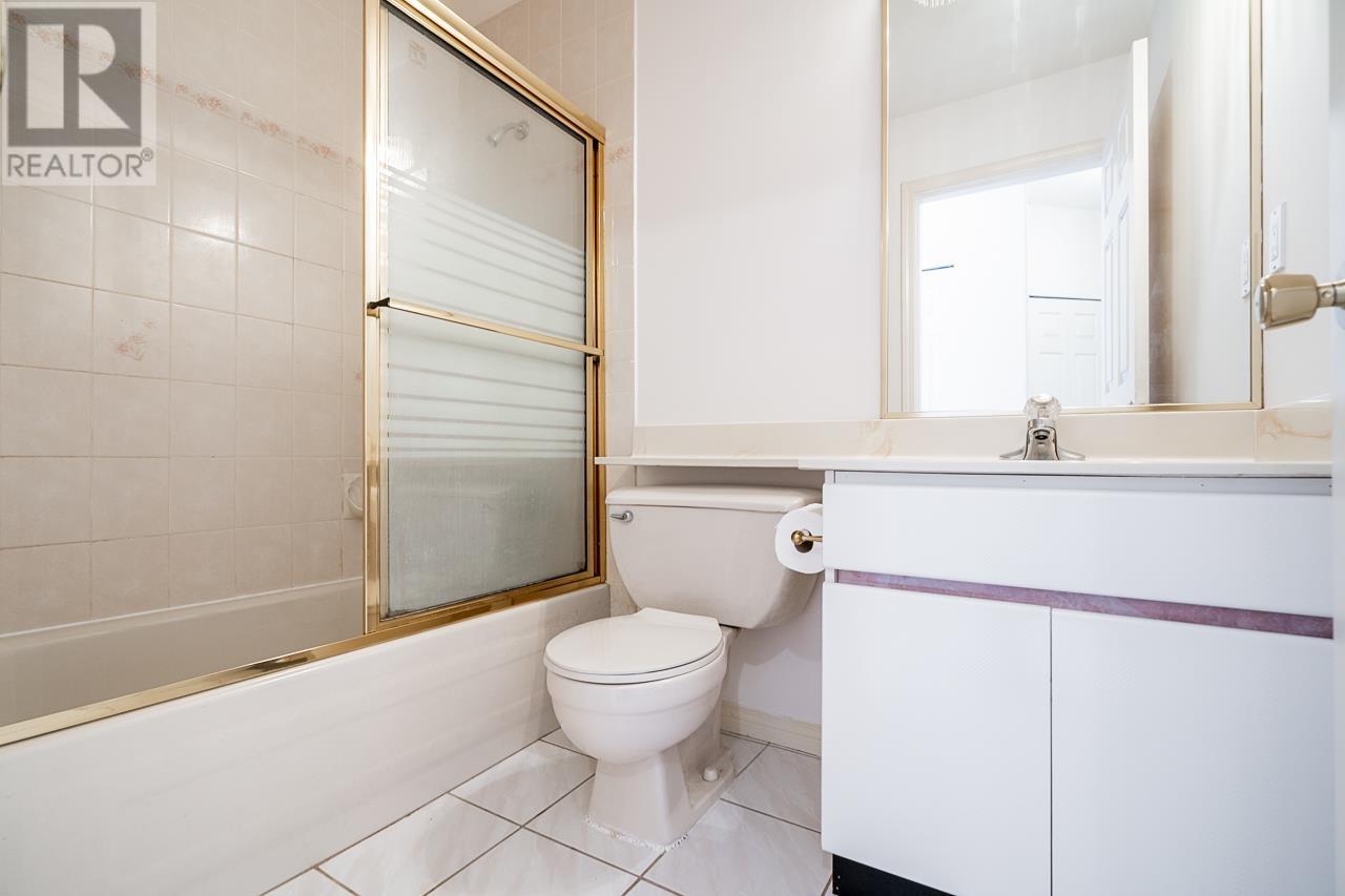 22671 Mclean Avenue, Richmond, British Columbia  V6V 2P7 - Photo 15 - R2938223