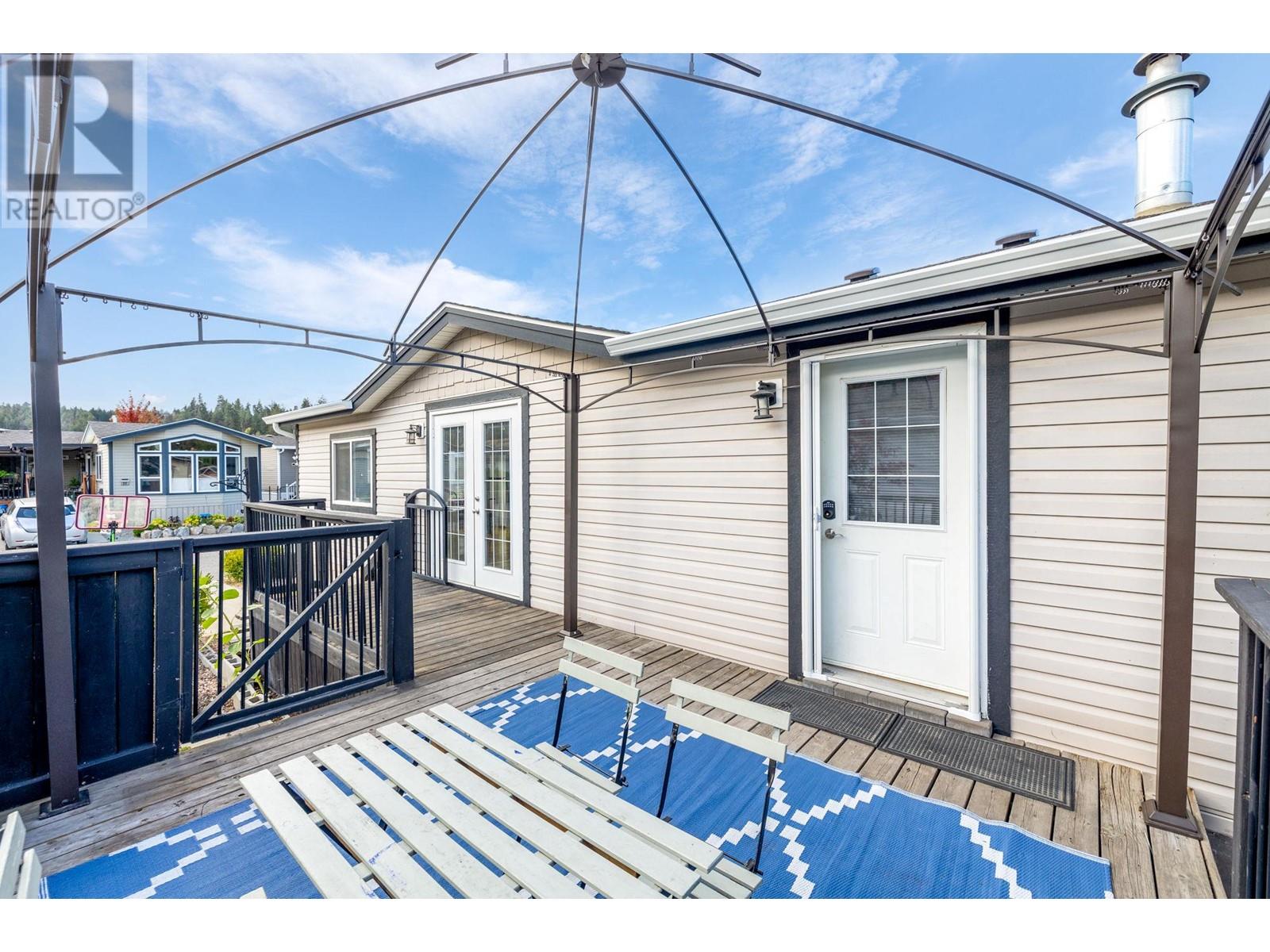 1835 Nancee Way Court Unit# 13, West Kelowna, British Columbia  V1Z 4C1 - Photo 4 - 10326571