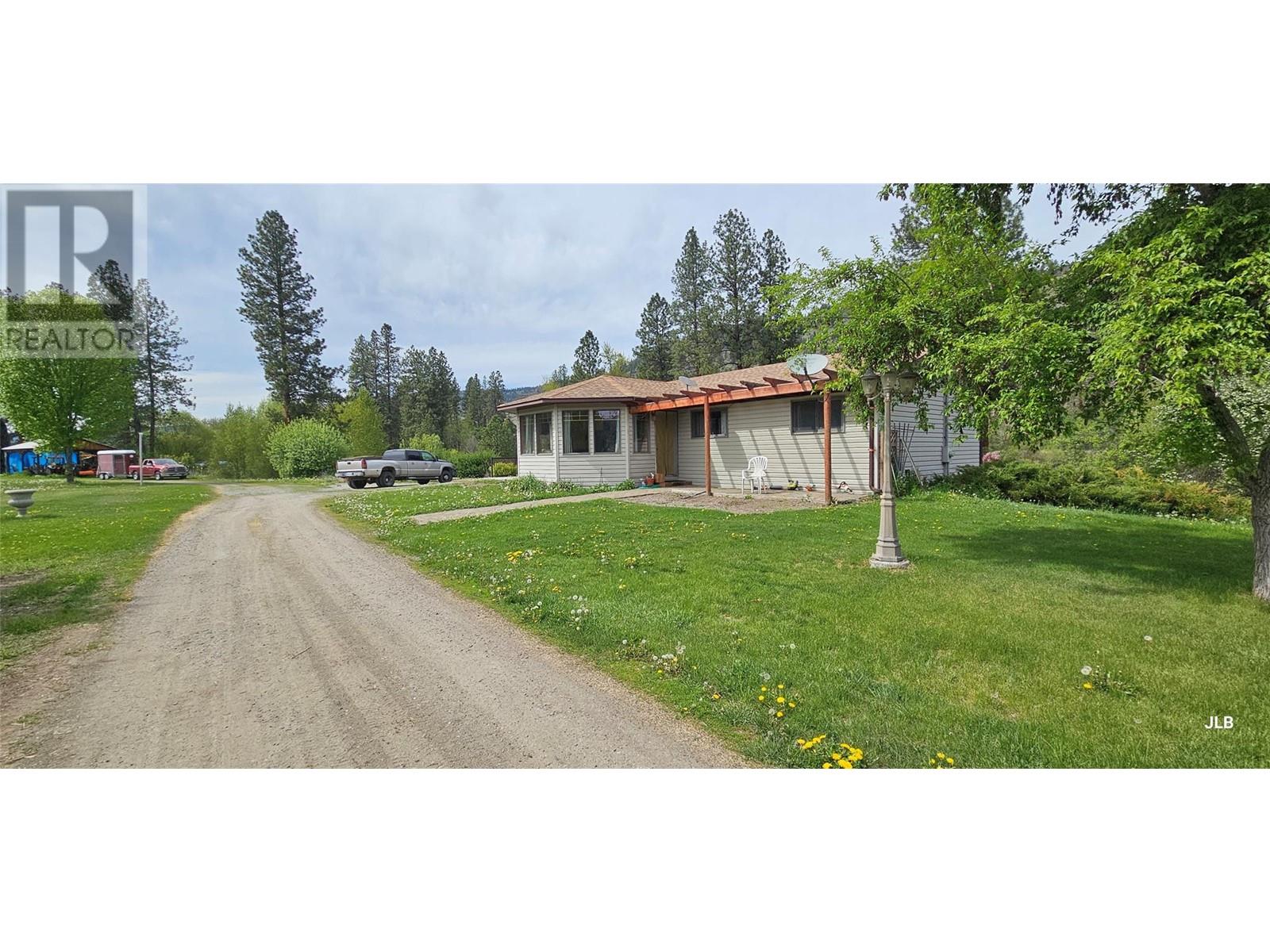 3225 HWY 3, rock creek, British Columbia V0H1Y0