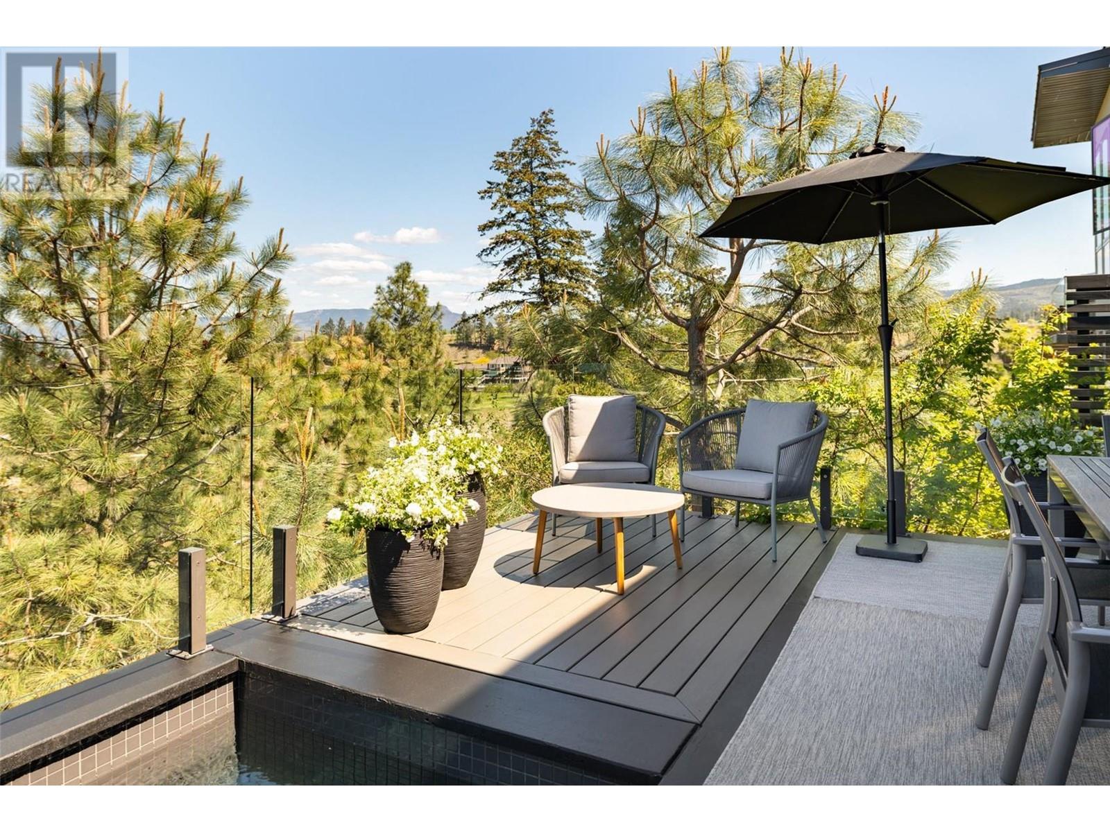 Property at 1076 Westpoint Drive image 5