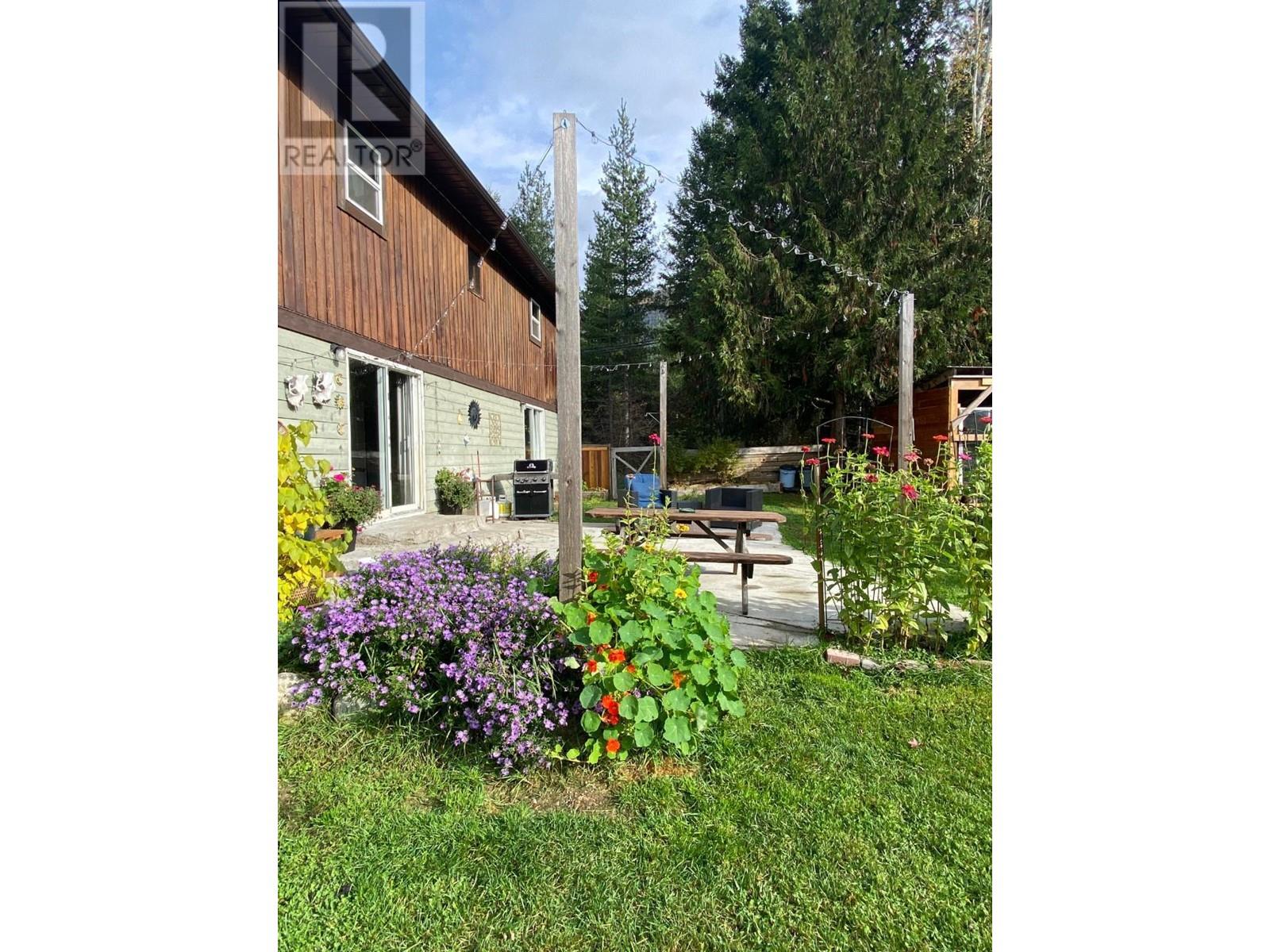 507 Arlington Road, Slocan, British Columbia  V0G 2C0 - Photo 30 - 2473811