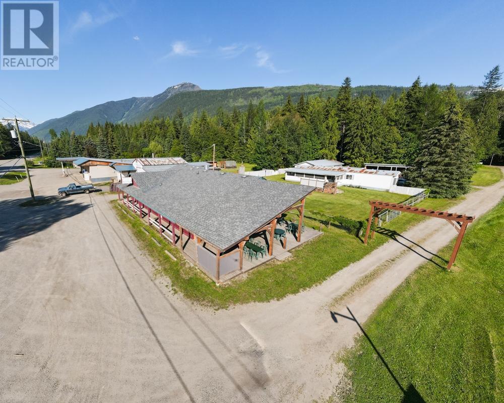 13308 Highway 31 Unit# 13304, Meadow Creek, British Columbia  V0G 1N0 - Photo 8 - 2475154