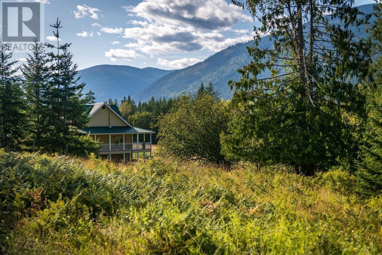 6291 Mill Creek Road, Harrop, British Columbia  V1L 6P9 - Photo 7 - 2476106