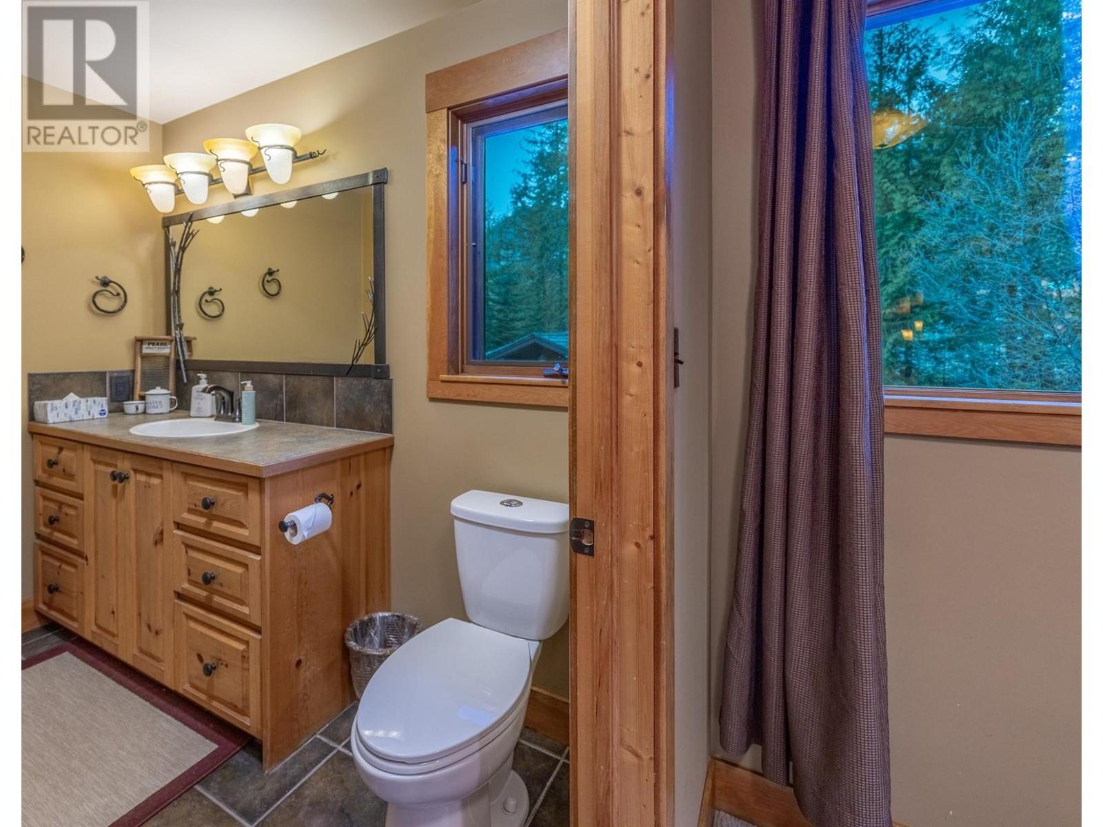 4516 Timberline Crescent, Fernie, British Columbia  V0B 1M6 - Photo 25 - 2476301