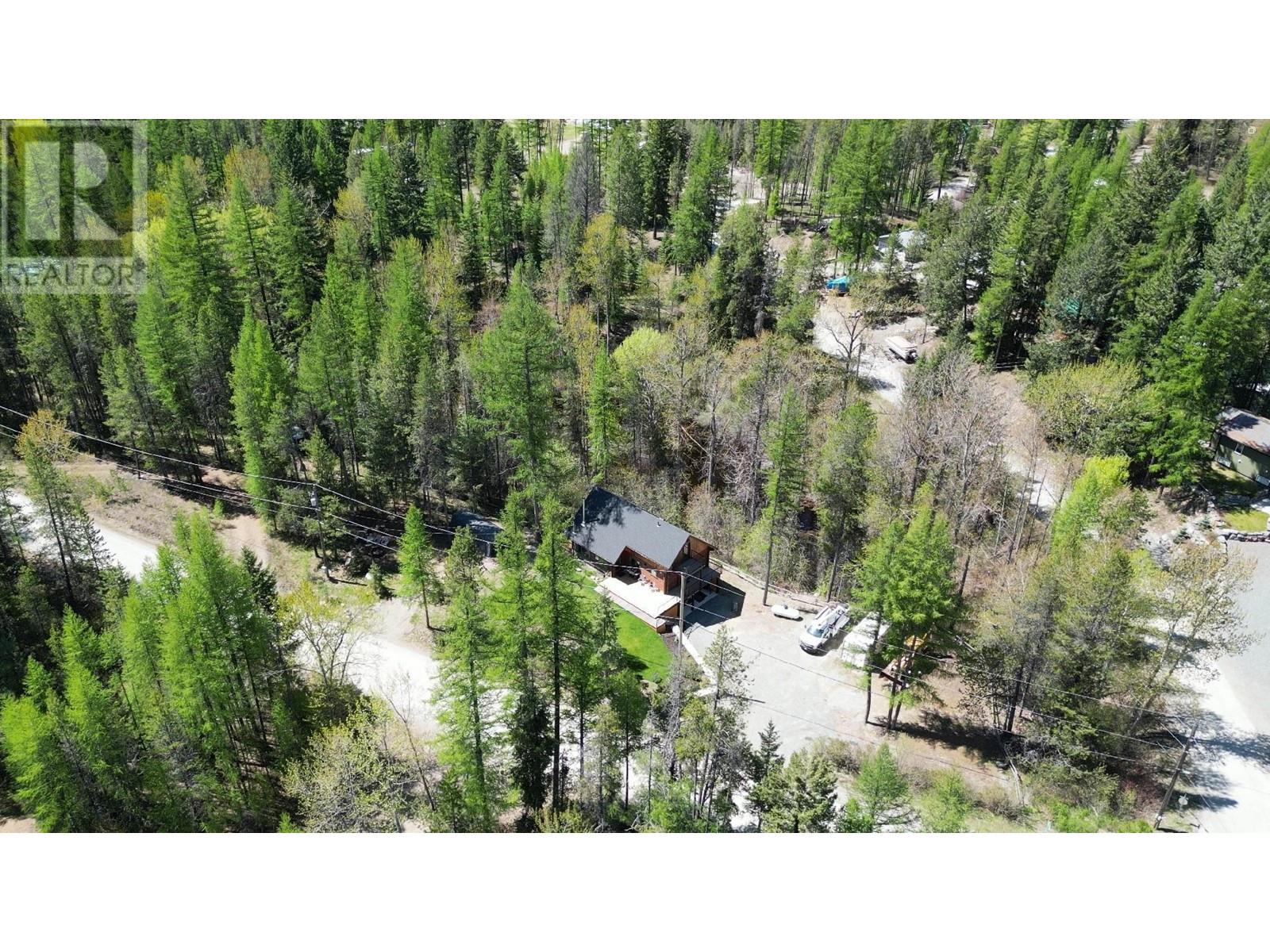 9725 Braunagel Road, Moyie, British Columbia  V0B 2A0 - Photo 18 - 2476531