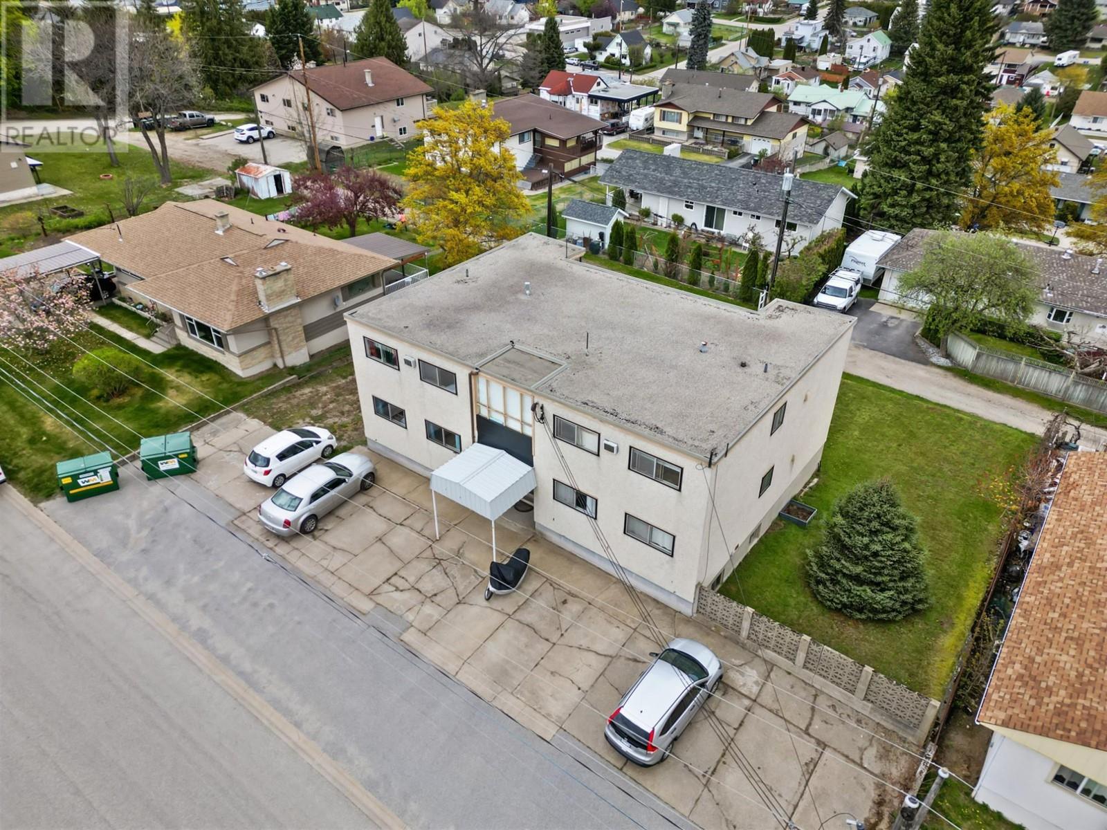 525 11TH AVENUE Castlegar