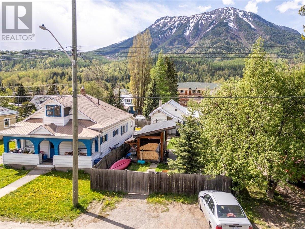 741 5th Avenue, Fernie, British Columbia  V0B 1M0 - Photo 40 - 2476931