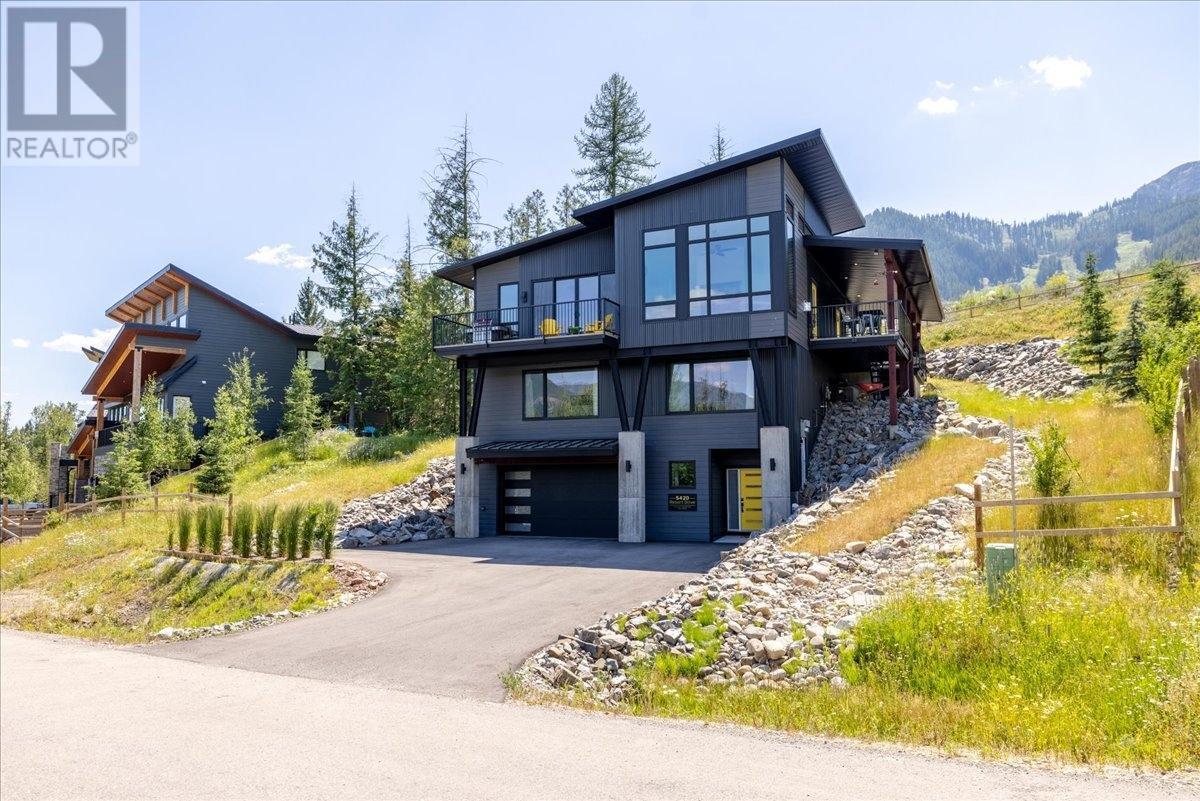 5420 Resort Drive, Fernie, British Columbia  V0B 1M6 - Photo 96 - 2478601