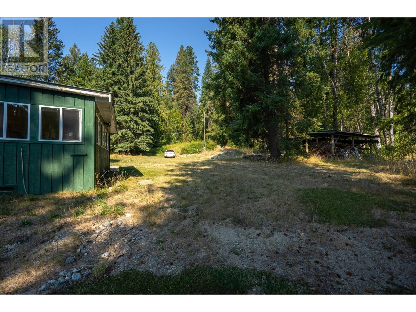 2350 Fife Road, Christina Lake, British Columbia  V0H 1E3 - Photo 5 - 2479474