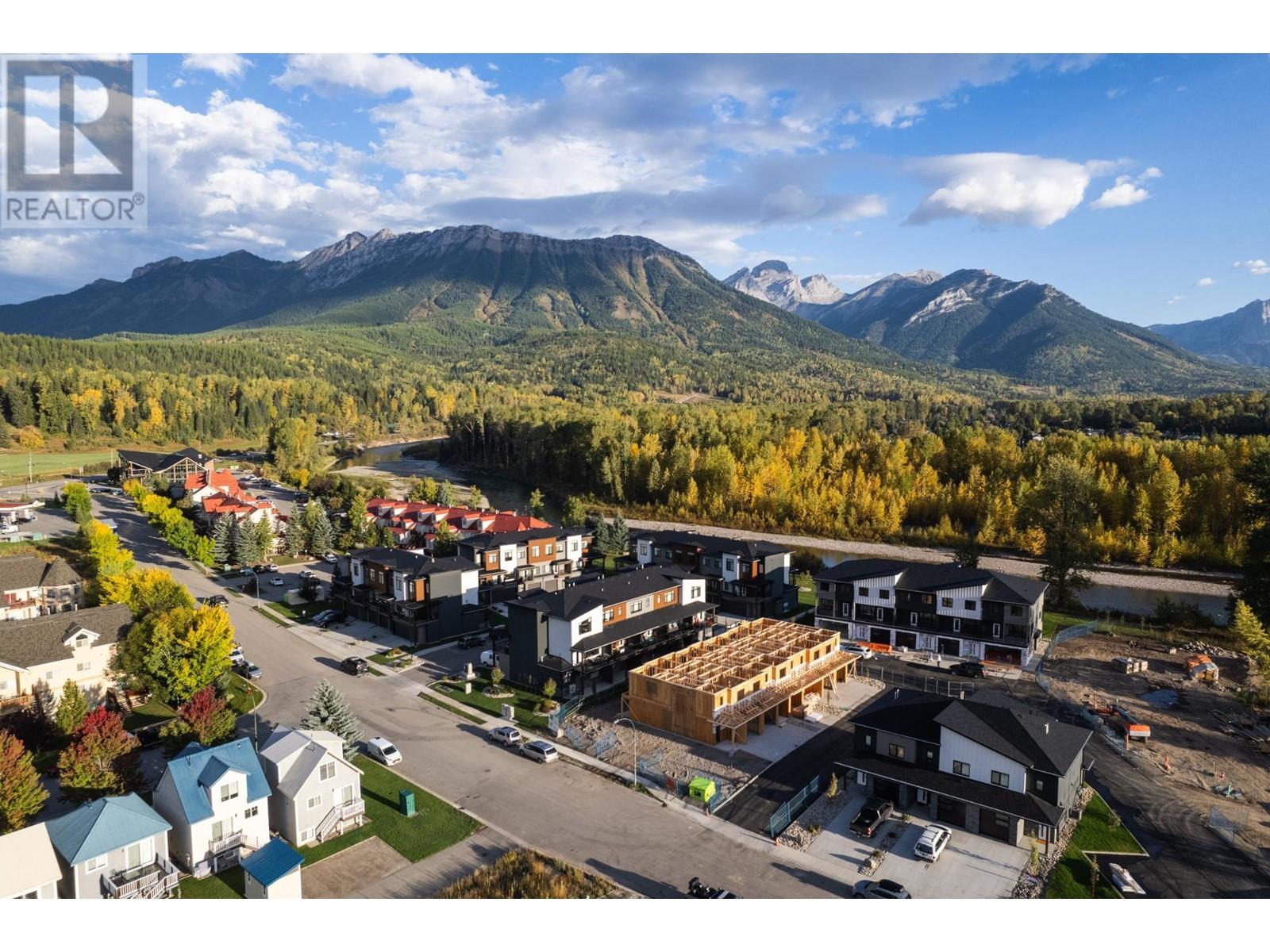 800 RIVERSIDE WAY Unit# 201 Fernie