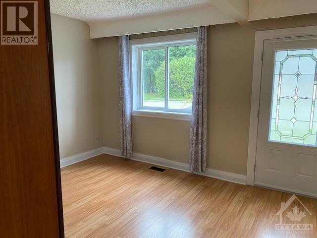 682 De L'eglise Street, Ottawa, Ontario  K1K 3K2 - Photo 7 - 1417507