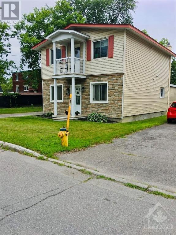 682 De L'eglise Street, Ottawa, Ontario  K1K 3K2 - Photo 2 - 1417507