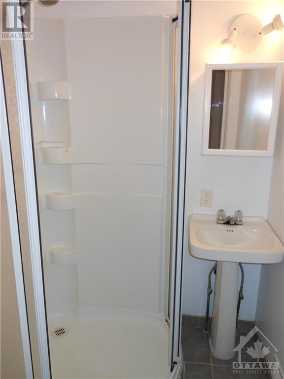 682 De L'eglise Street, Ottawa, Ontario  K1K 3K2 - Photo 27 - 1417507