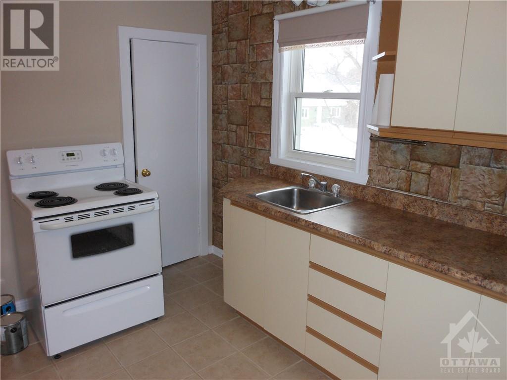 682 De L'eglise Street, Ottawa, Ontario  K1K 3K3 - Photo 23 - 1417518