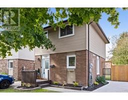 8522 Foxhill, windsor, Ontario