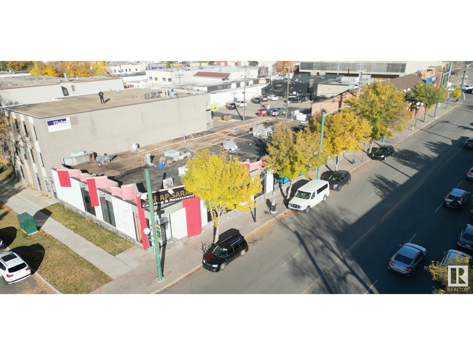 Property at 10118-10130 107 AV NW image 2