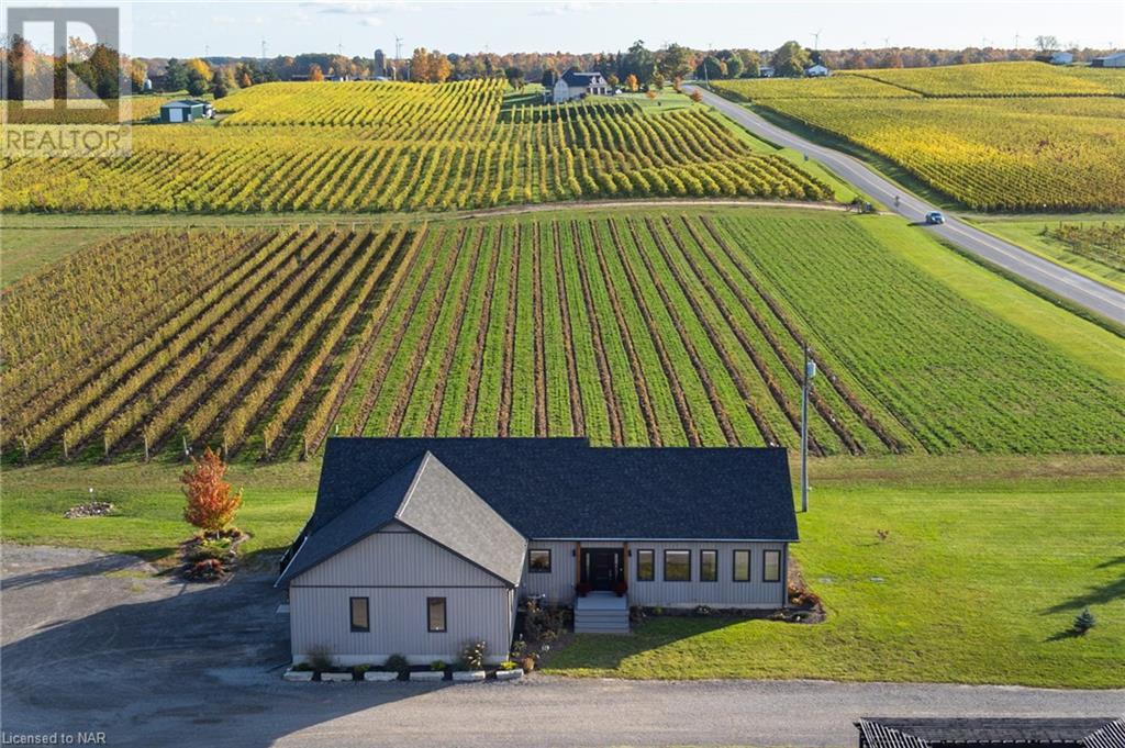 3753 Quarry Road, Lincoln, Ontario  L3J 1X4 - Photo 1 - 40666422