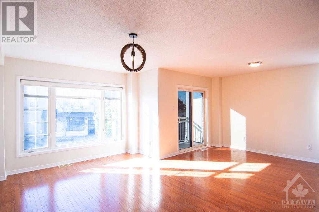 133 Corinth Private, Ottawa, Ontario  K2E 0A8 - Photo 2 - 1417536