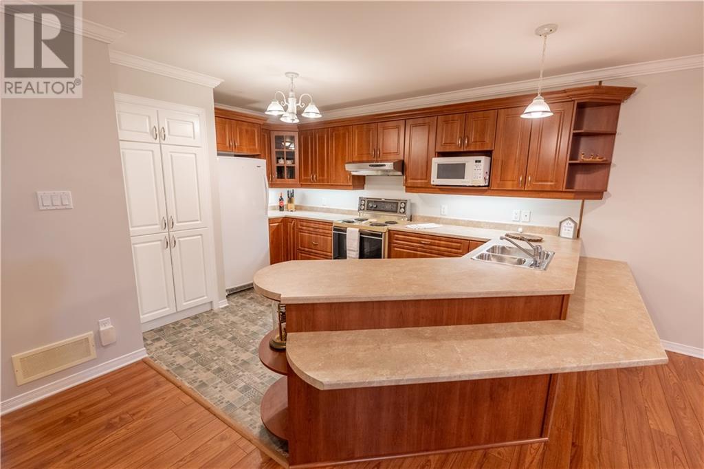 2250 Glen Brook Drive, Cornwall, Ontario  K6H 7N2 - Photo 13 - 1417204