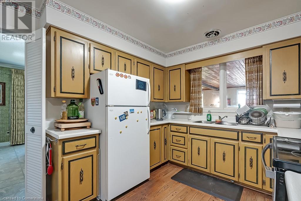 251 Glen Afton Drive, Burlington, Ontario  L7L 1G8 - Photo 14 - 40668098