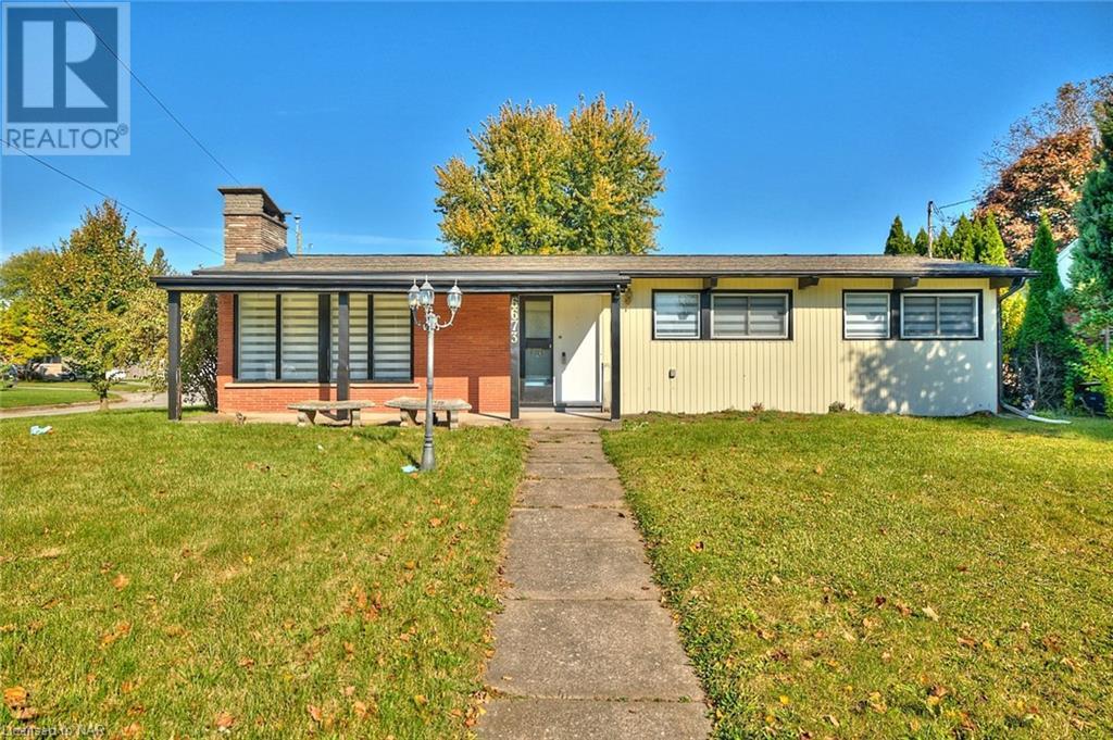 6673 Huggins Street, Niagara Falls, Ontario  L2J 1H5 - Photo 1 - 40663937