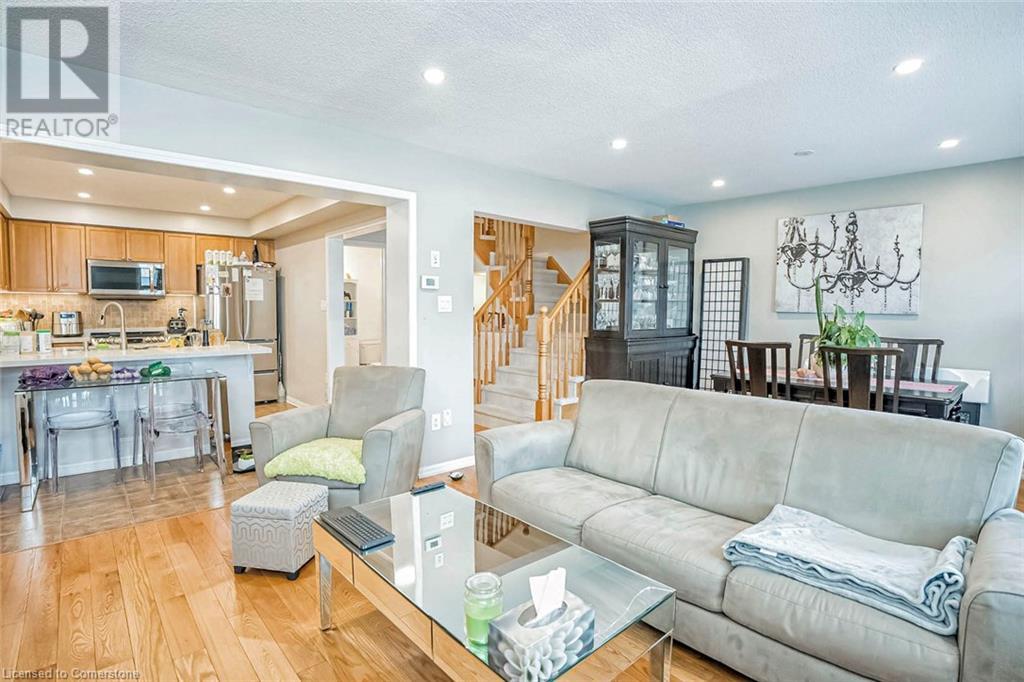 923 Sprague Place, Milton, Ontario  L9T 0K8 - Photo 9 - 40668480