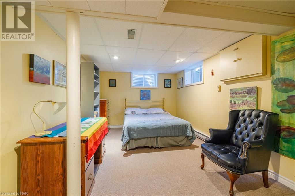 18 Alan Cr, Fonthill, Ontario  L0S 1E0 - Photo 34 - 40662525