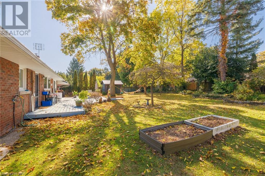 18 Alan Cr, Fonthill, Ontario  L0S 1E0 - Photo 37 - 40662525