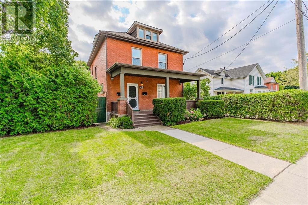 44 Roseview Avenue, Cambridge, Ontario  N1R 4A7 - Photo 2 - 40668473