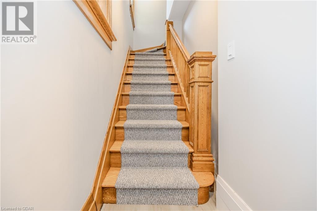 44 Roseview Avenue, Cambridge, Ontario  N1R 4A7 - Photo 22 - 40668473
