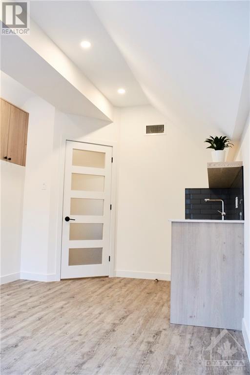548 Rochester Street Unit#b, Ottawa, Ontario  K1S 4M2 - Photo 7 - 1417523