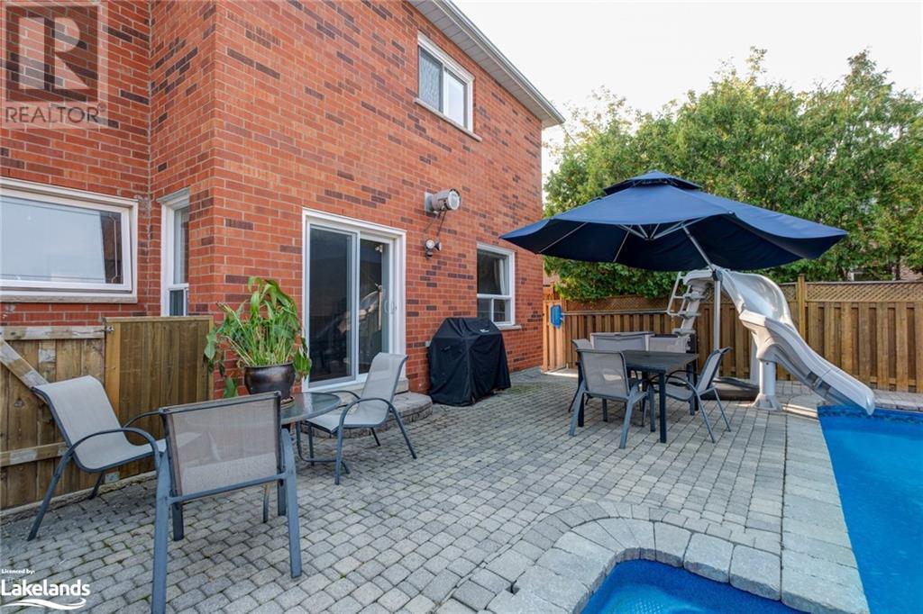 121 Kirkbride Crescent, Vaughan, Ontario  L6A 2J6 - Photo 14 - 40667419