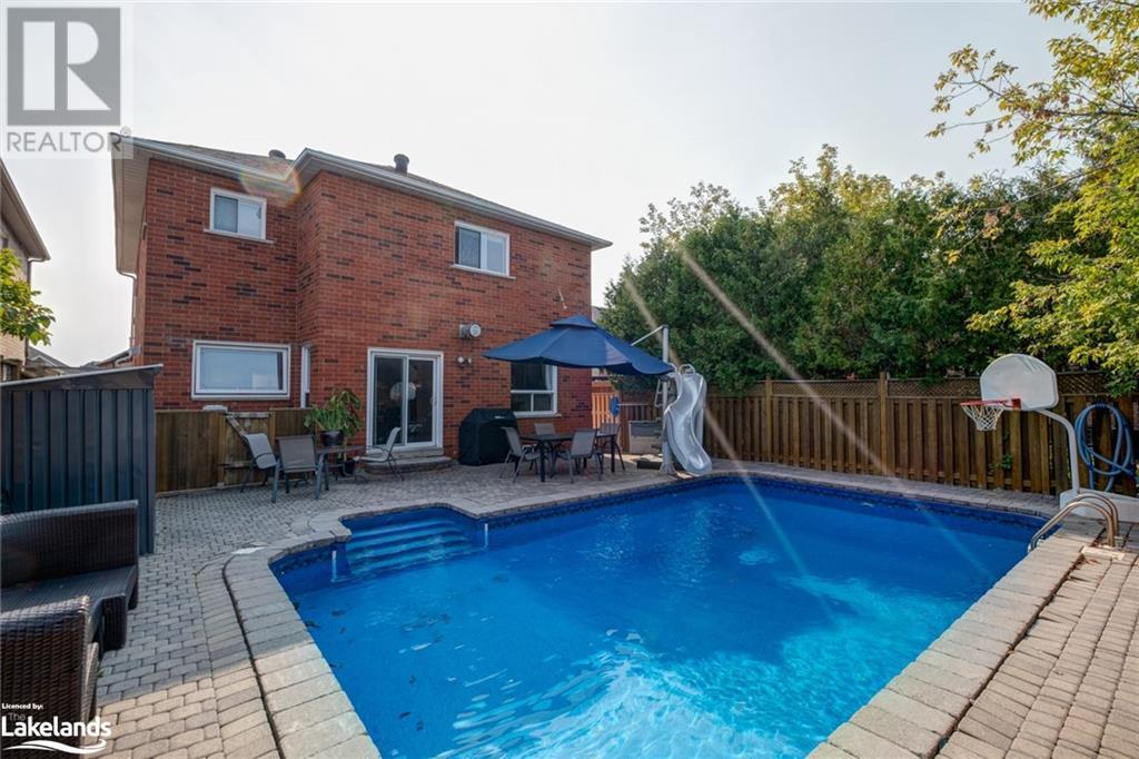 121 Kirkbride Crescent, Vaughan, Ontario  L6A 2J6 - Photo 16 - 40667419