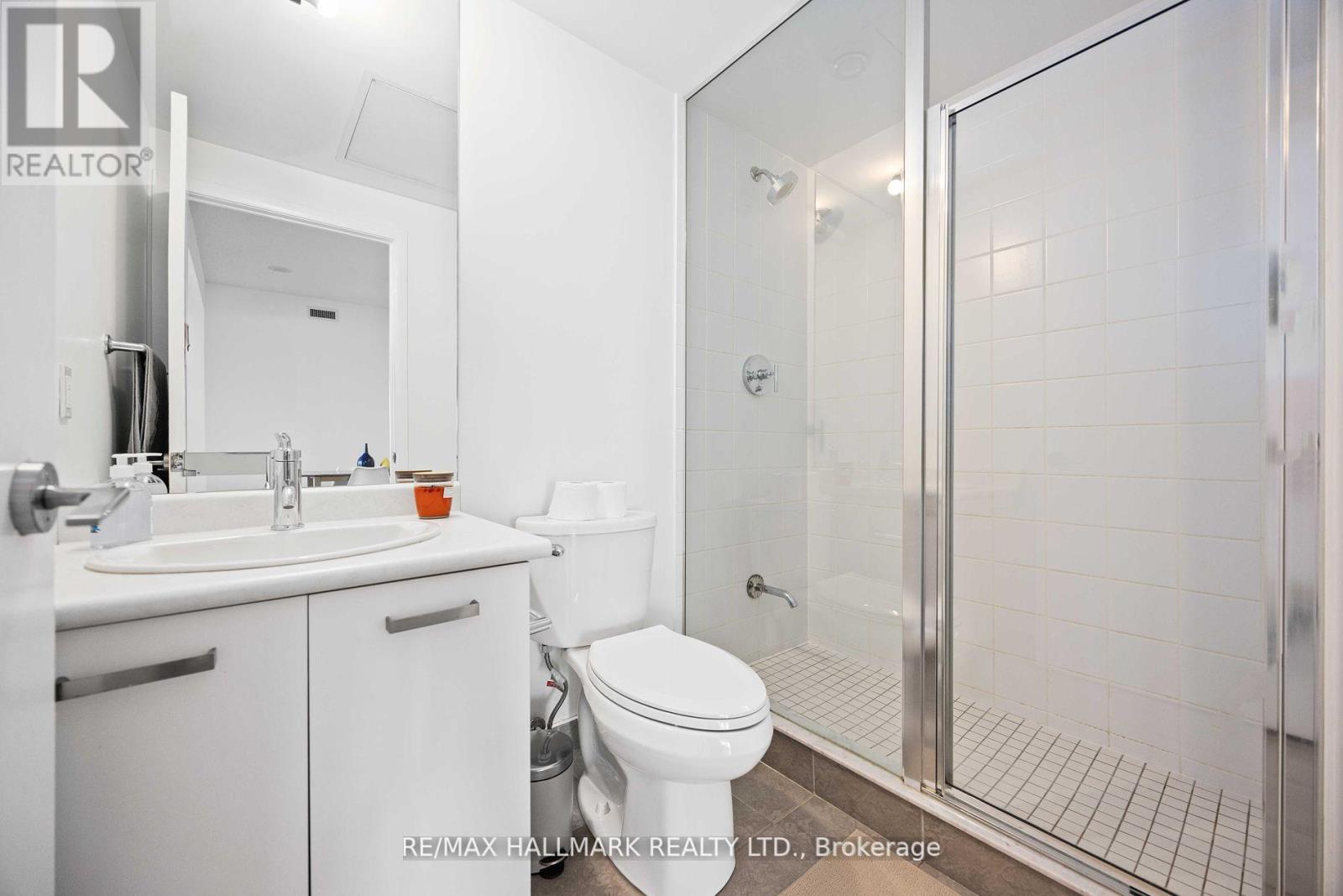 3705 - 832 Bay Street, Toronto, Ontario  M5S 1Z6 - Photo 11 - C9505876