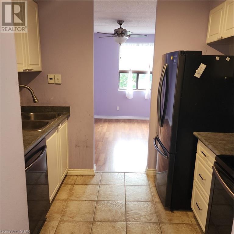 65 Silvercreek Parkway N Unit# 307, Guelph, Ontario  N1H 7R9 - Photo 8 - 40662897