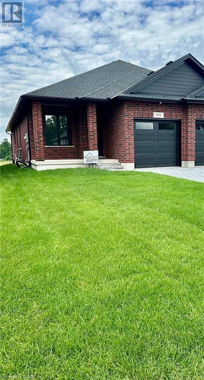 144 Shirley Street, Thorndale, Ontario  N0M 2P0 - Photo 2 - 40662844