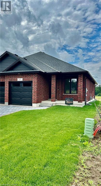 146 Shirley Street, Thorndale, Ontario  N0M 2P0 - Photo 2 - 40662859