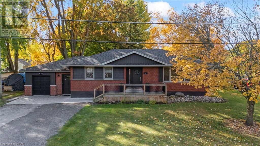 87 George Street N, Harriston, Ontario  N0G 1Z0 - Photo 1 - 40666157