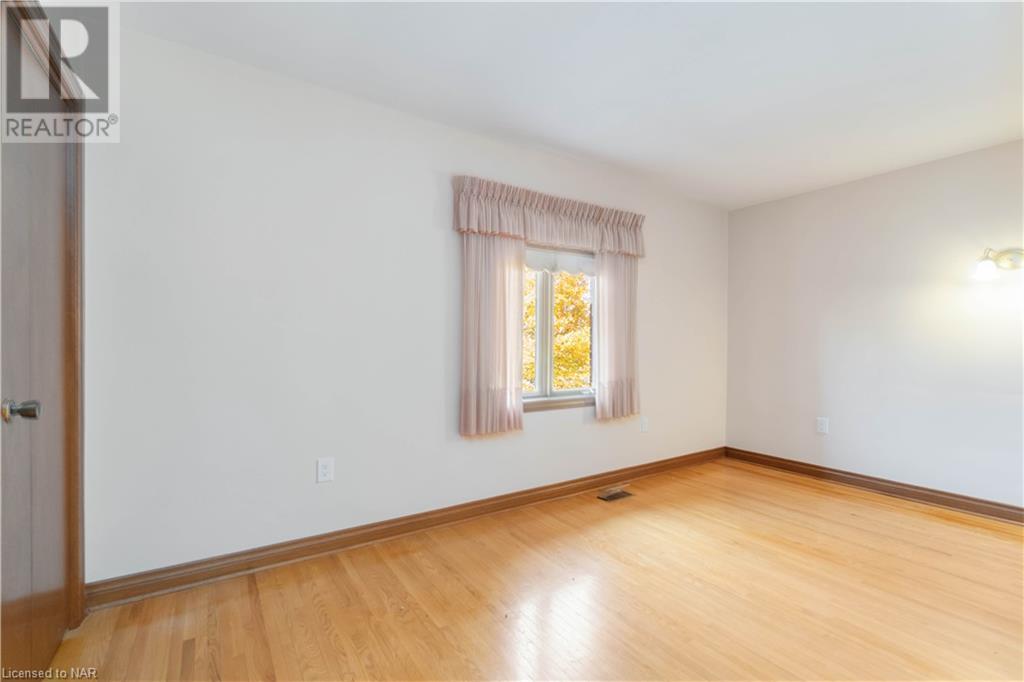 729 South Pelham Road, Welland, Ontario  L3C 3C9 - Photo 25 - 40659672