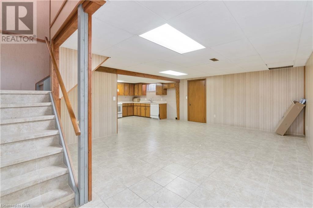 729 South Pelham Road, Welland, Ontario  L3C 3C9 - Photo 32 - 40659672