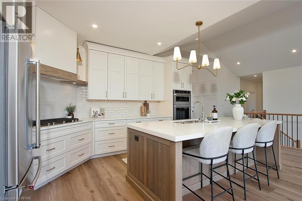 73588 Irene Crescent, Zurich, Ontario  N0M 2T0 - Photo 16 - 40667920